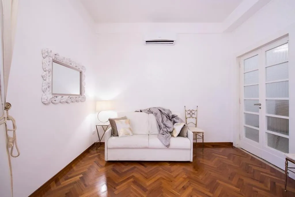 Appartamento Carita Grandi Residenze Napoli