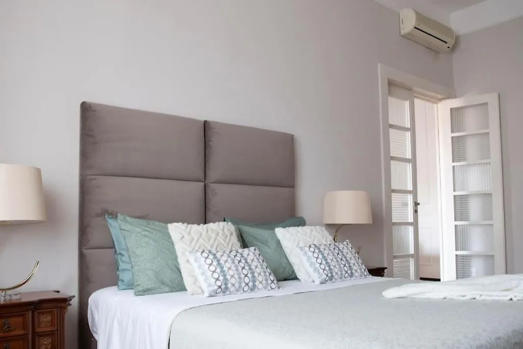 Appartamento Carita Grandi Residenze Napoli 0*,  Italia