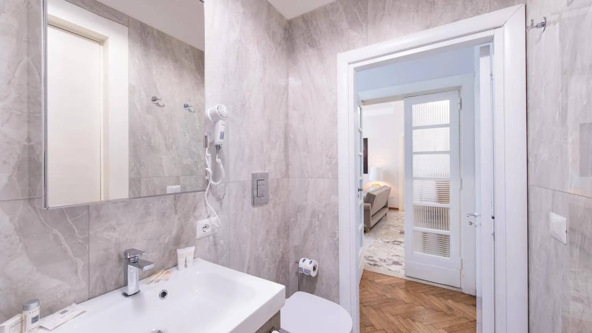 Appartamento Carita Grandi Residenze Napoli