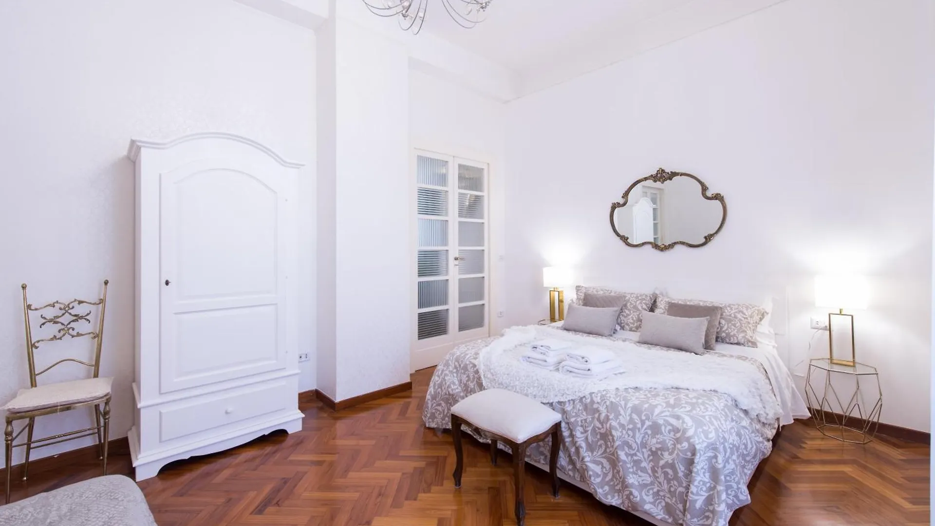 Appartamento Carita Grandi Residenze Napoli